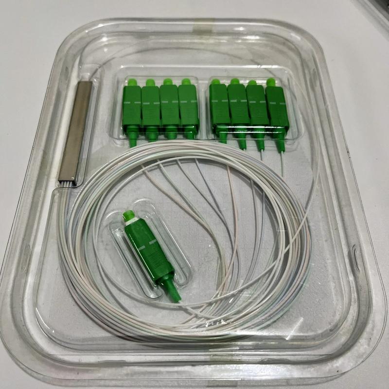 河南霖竹通訊光纖產(chǎn)品工廠可定制各類光纖跳線尾纖分路器等光纖產(chǎn)